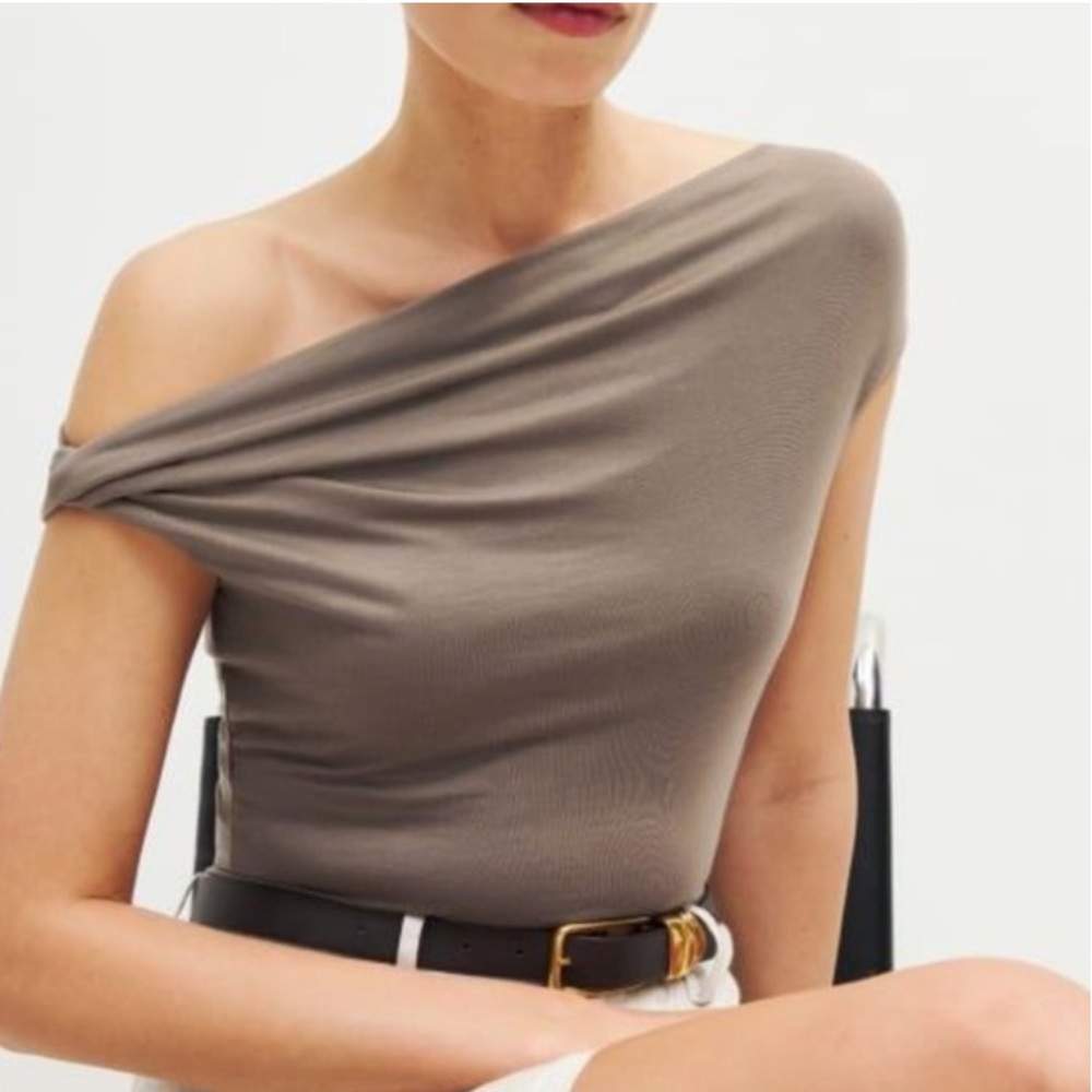 Reformation Cello Knit Top in Mushroom